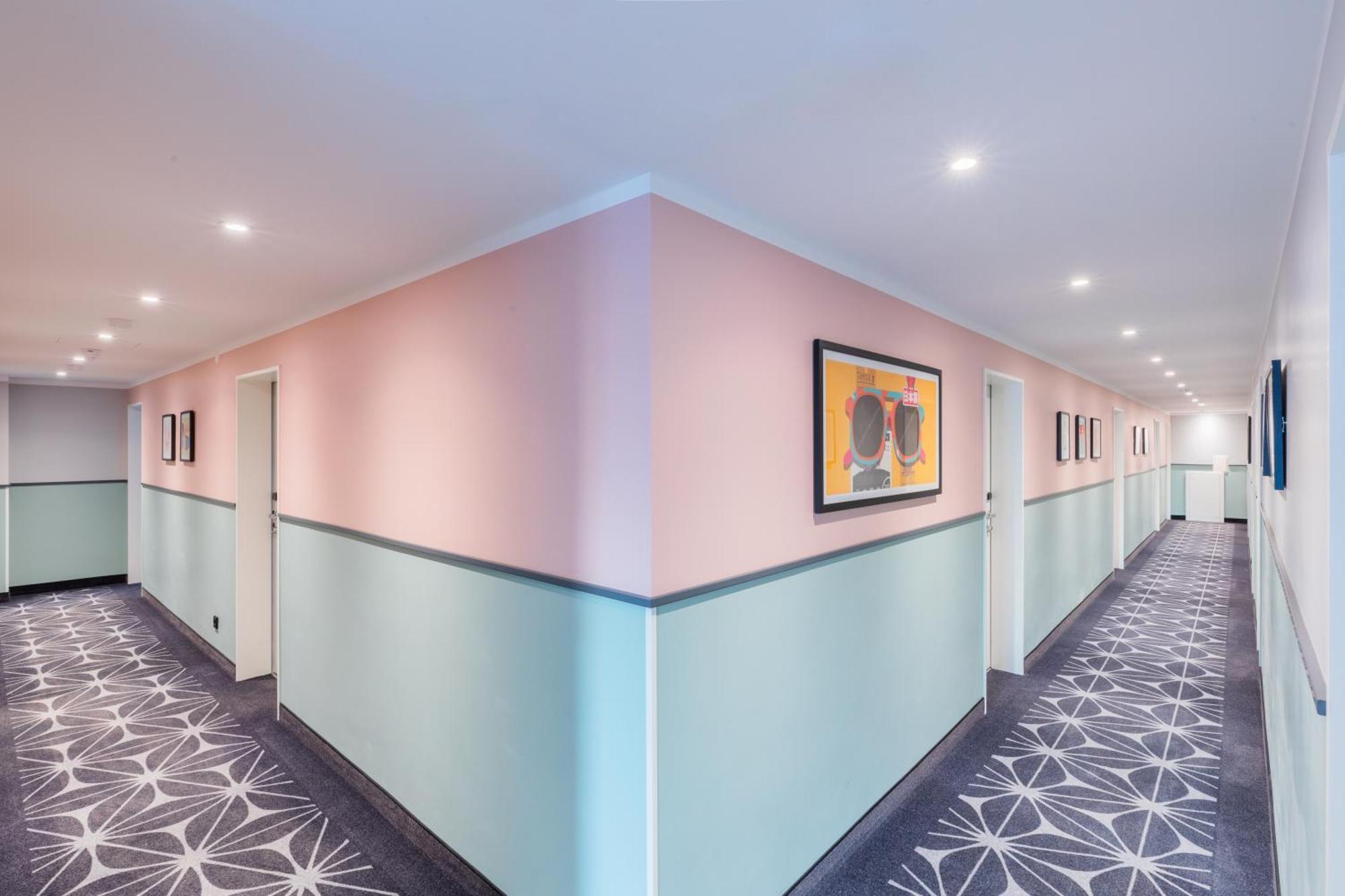Garner By Ihg Hotel 3*