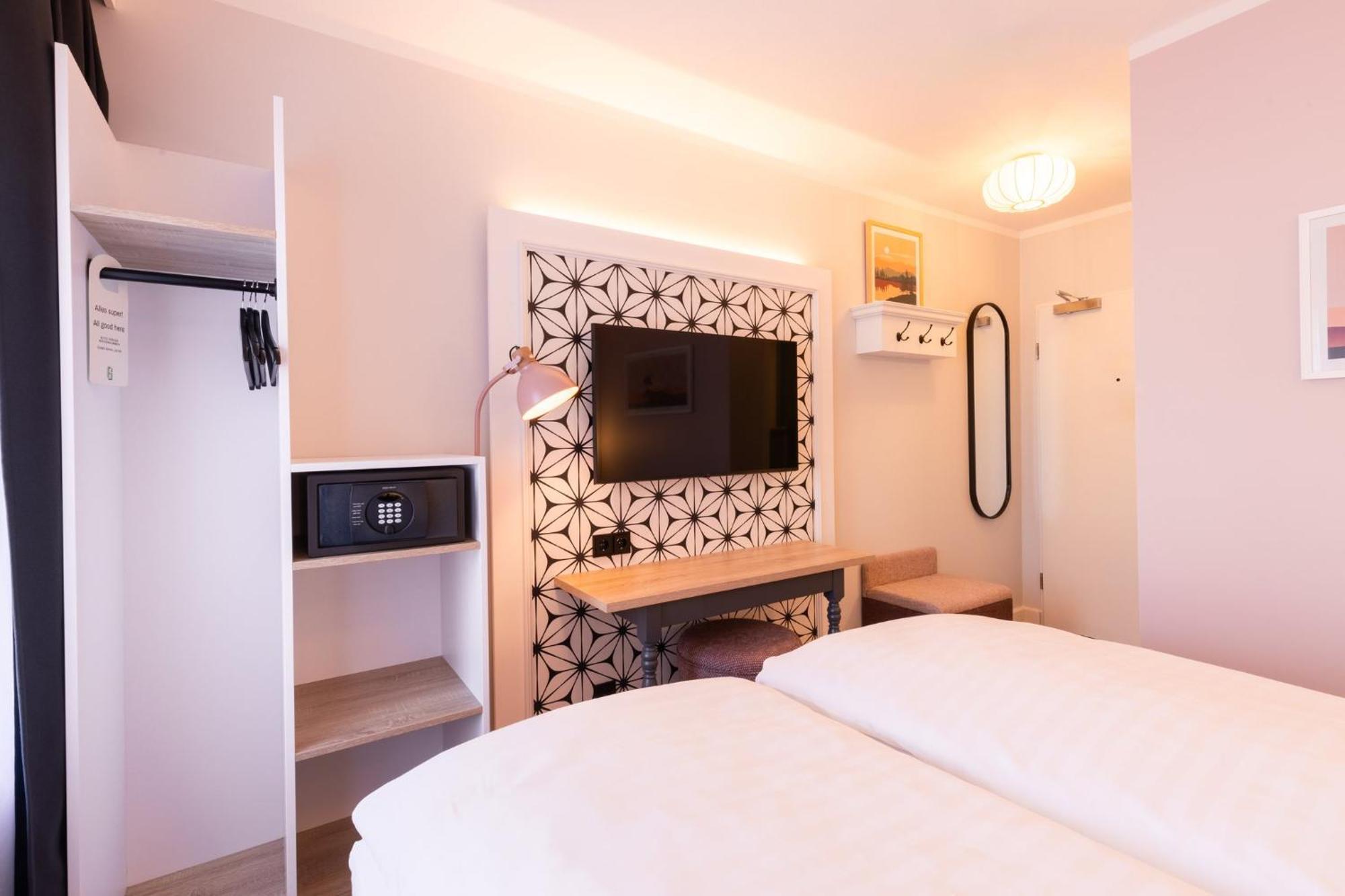 Garner By Ihg 3*